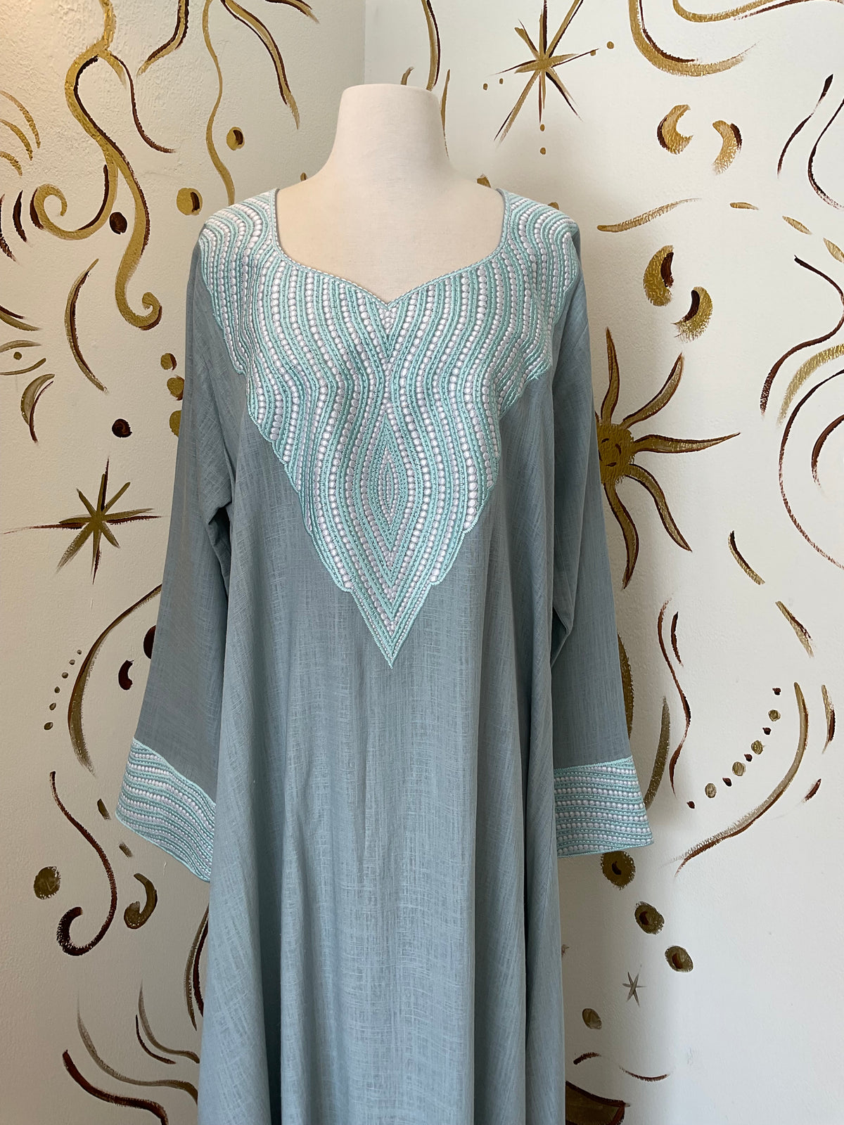 Embroidered Jalabiya