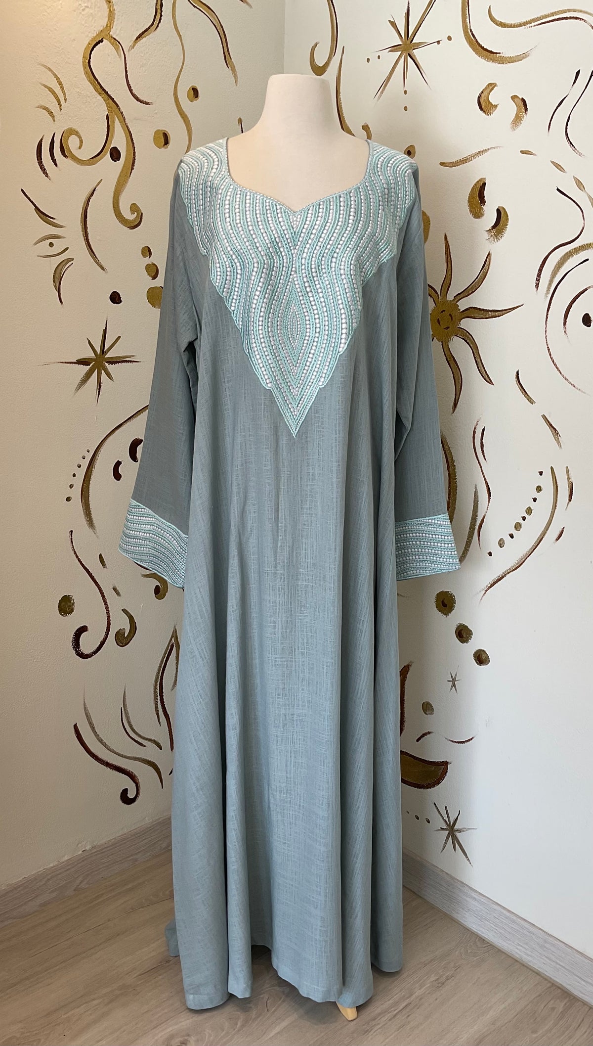 Embroidered Jalabiya