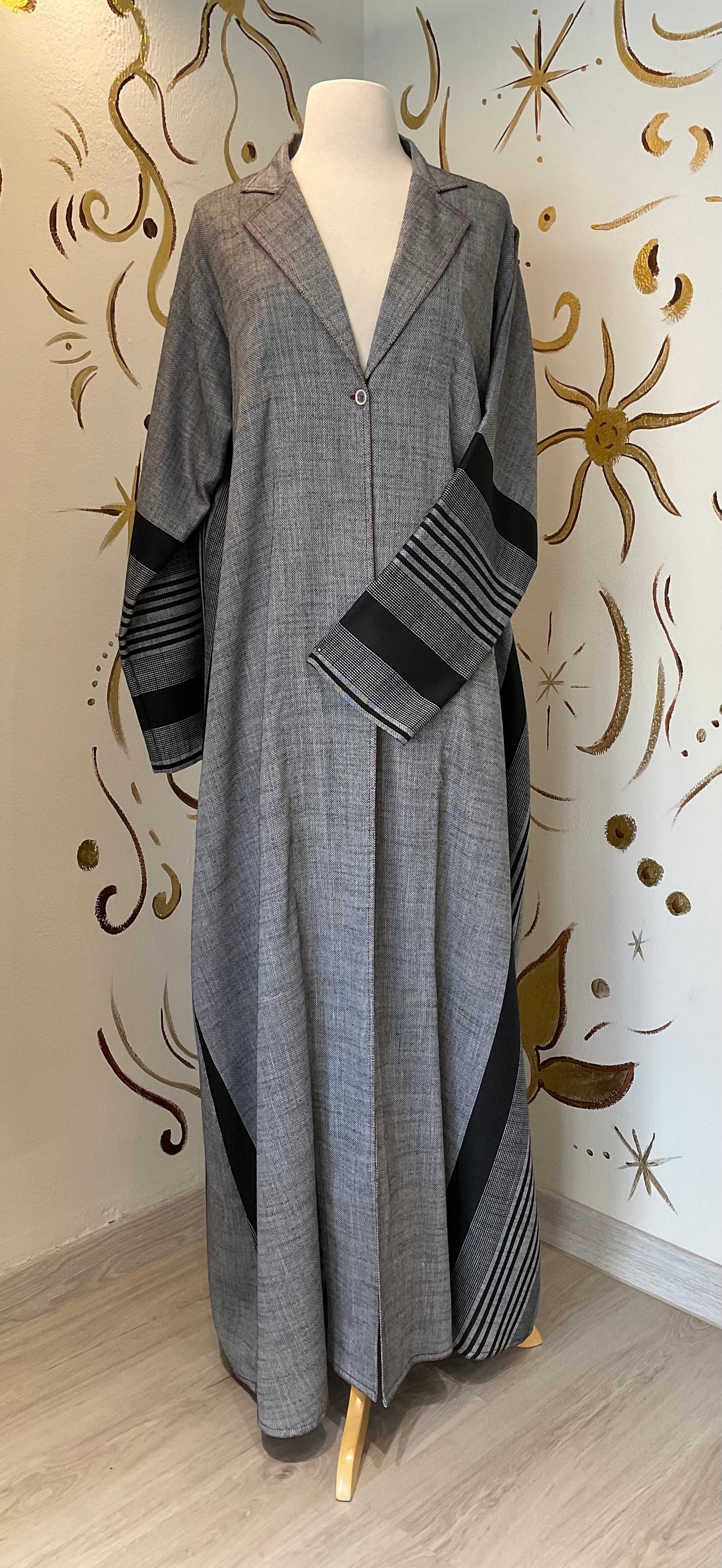 Gray Sadu Abaya