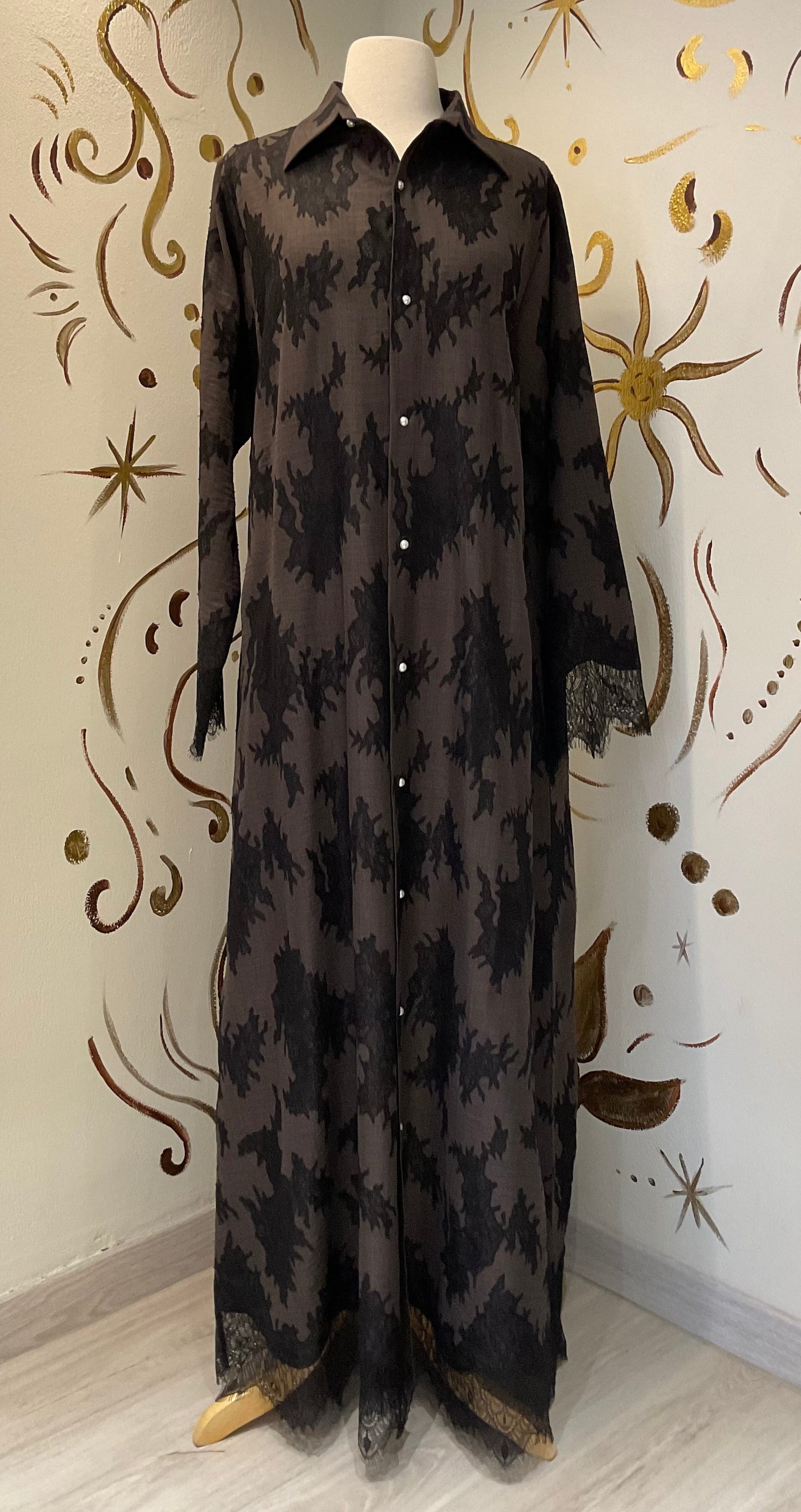 Laced-Abaya